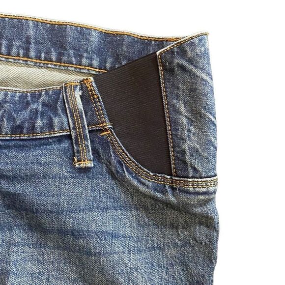 Isabel Maternity by Ingrid & Isabel  stretch bands midi short jean shorts size 4 - Picture 3 of 7